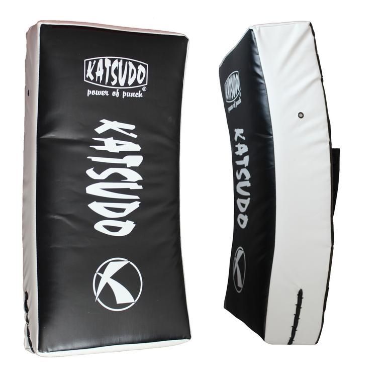 Katsudo prohnutá makiwara 75x35x15 Seiken
