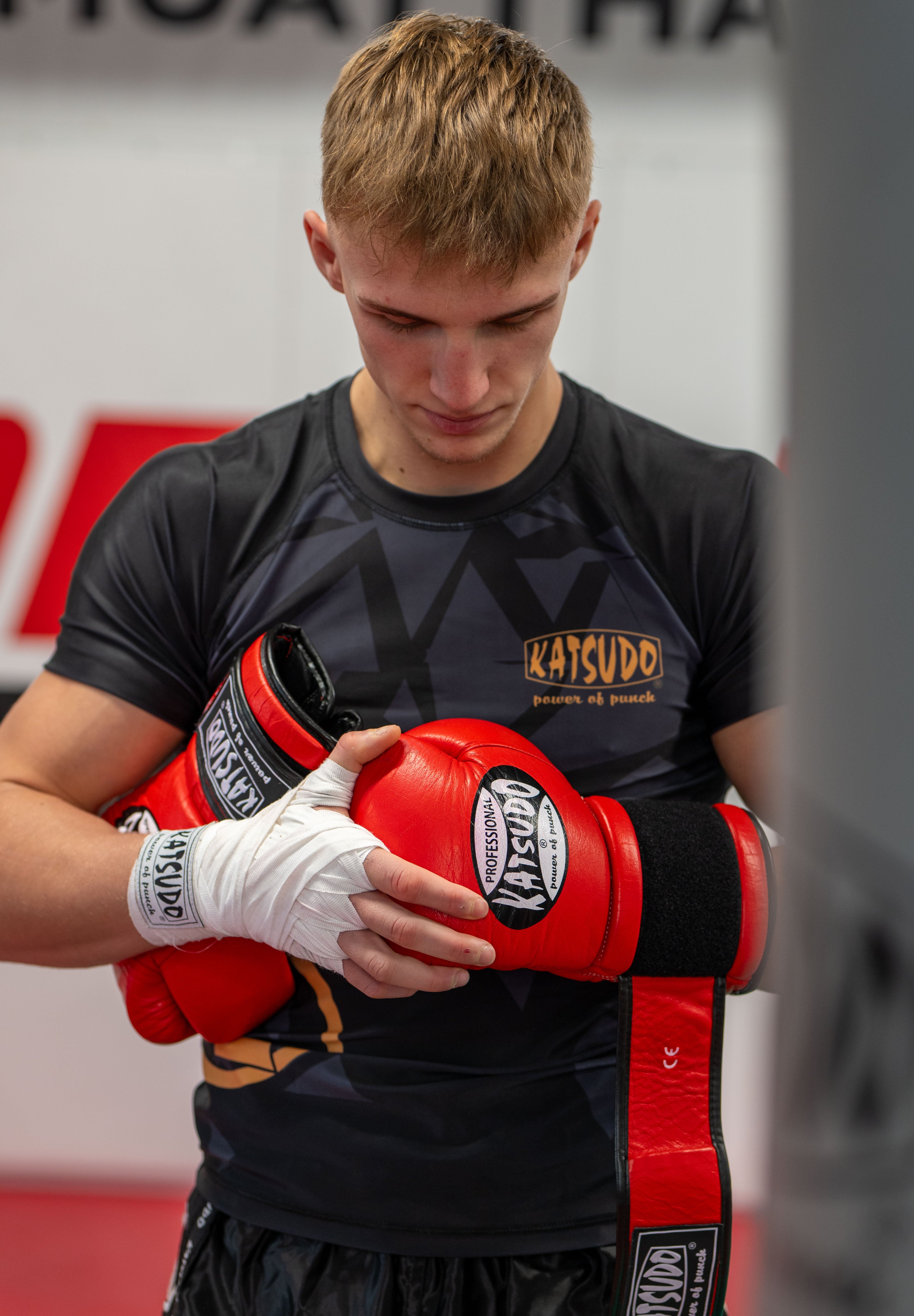 Katsudo boxerské rukavice Profesionál, červené