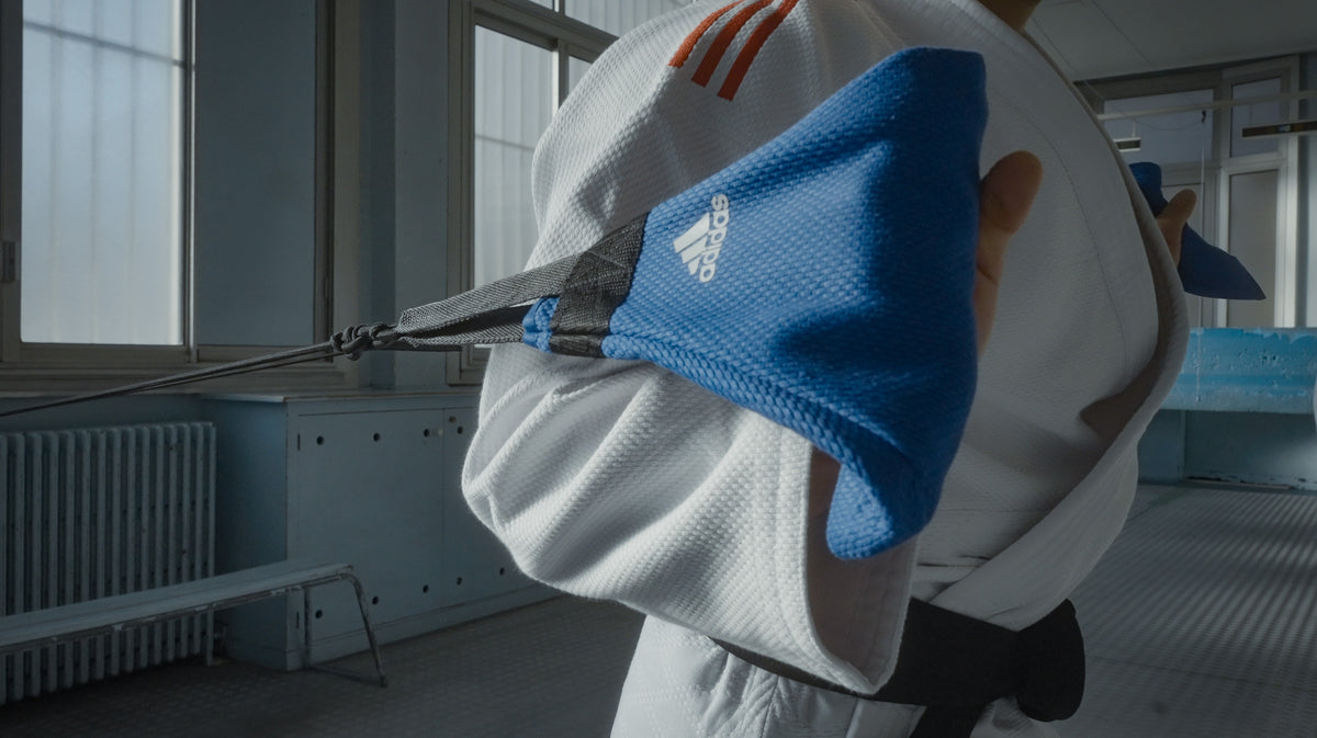 Adidas uchi komi, modré
