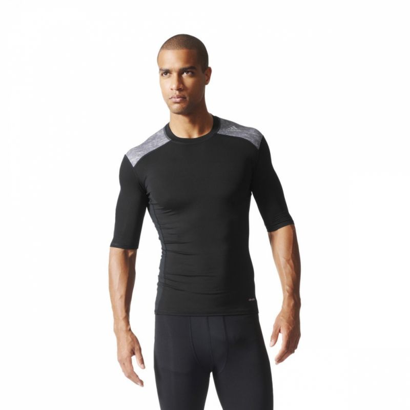Adidas pánské krátké tričko TF Base, černé