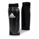 Adidas chránič holení a nártů Ultimax