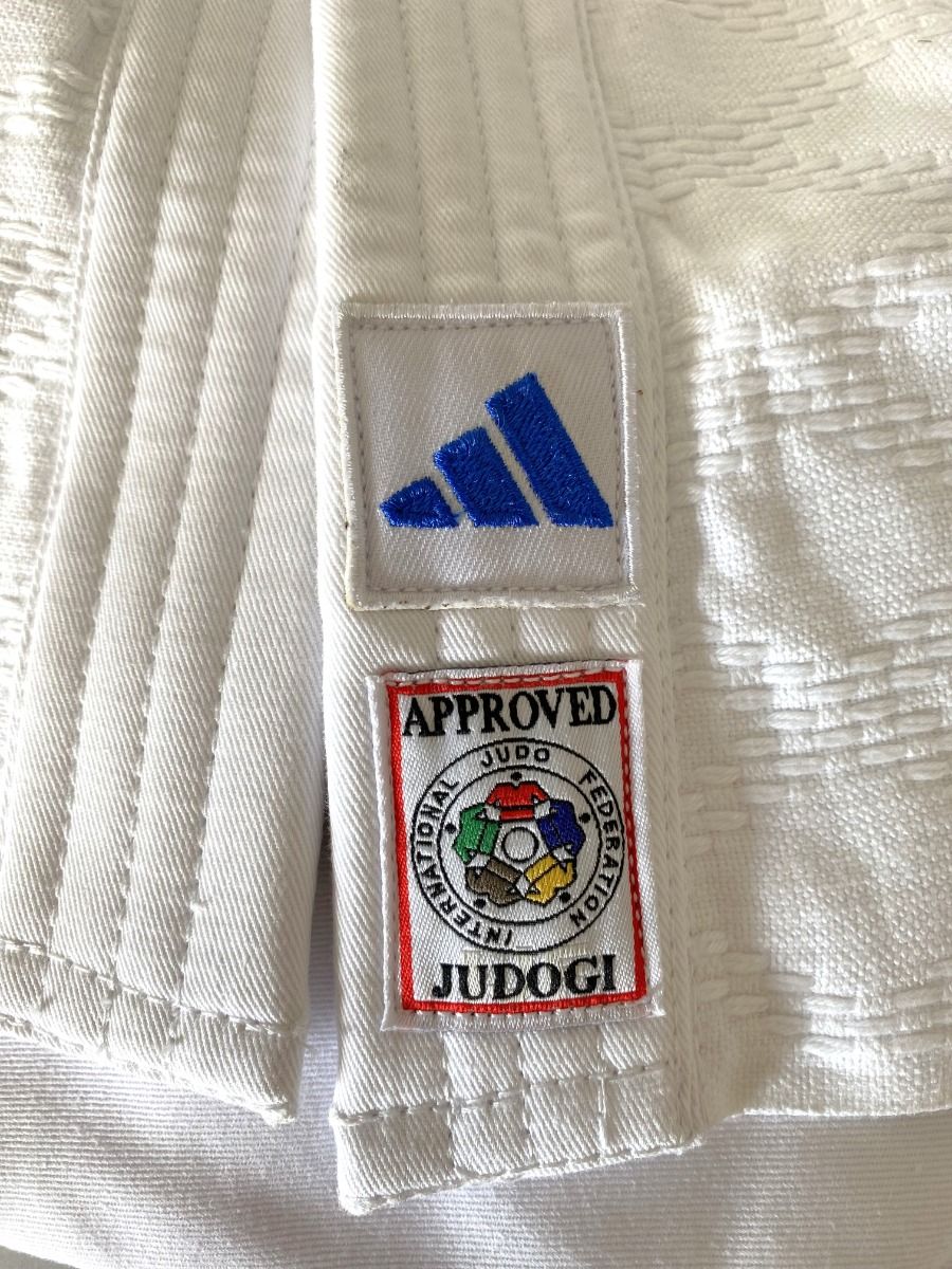 Adidas JU kimono Champion III CZE Regular fit 750g, bílé