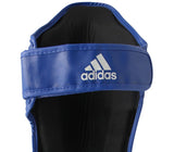 Adidas chránič holení a nártů Wako, modrý